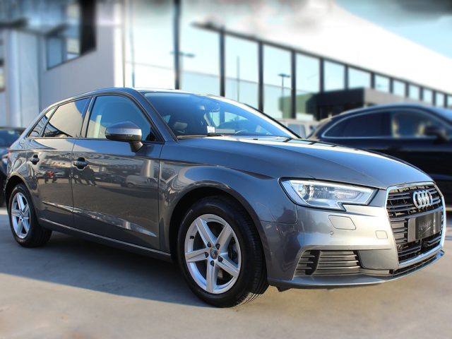 AUDI A3 SPB 35 TDI Business 