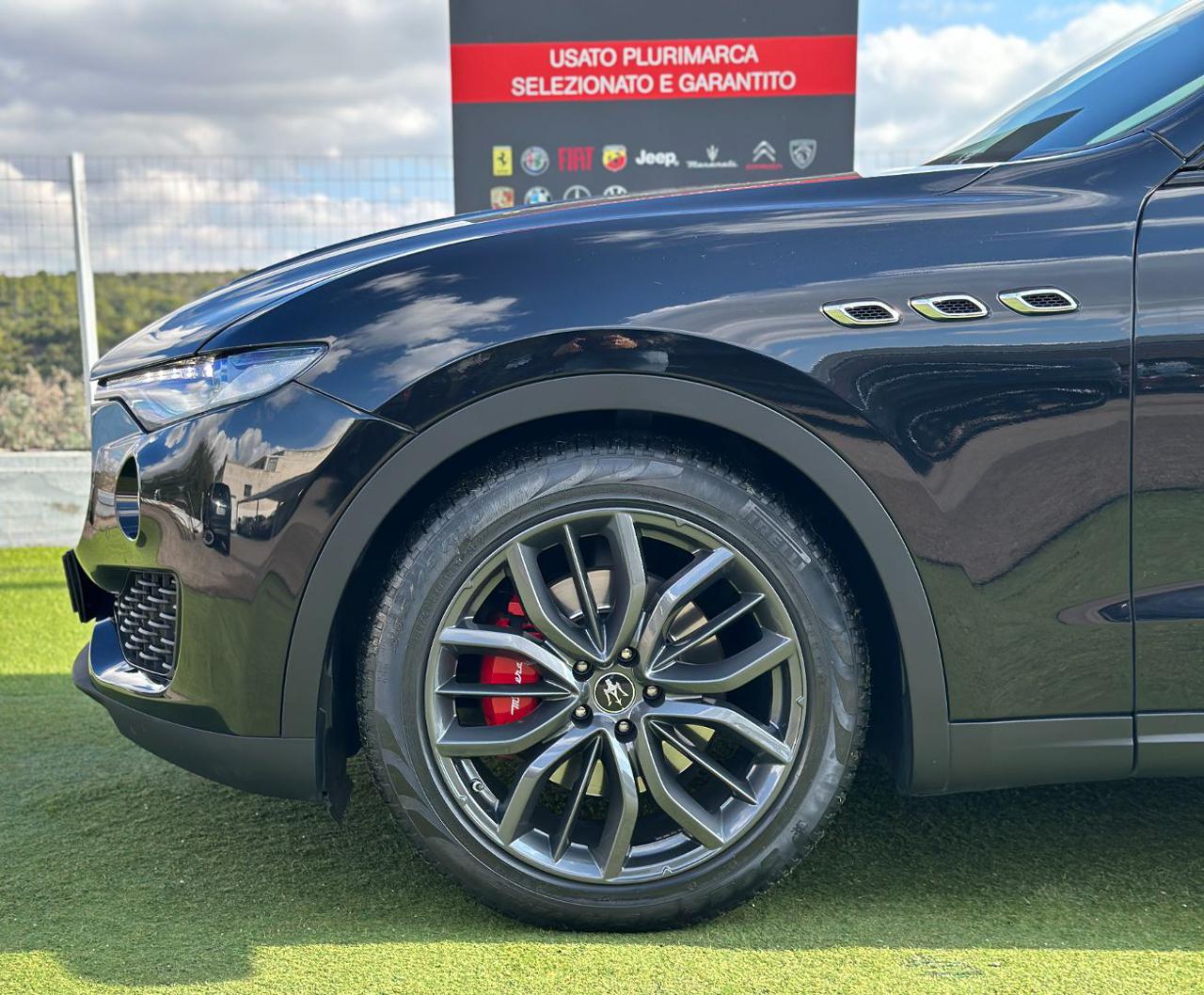 MASERATI Levante V6 Diesel 250cv AWD Granlusso MY20 - 31