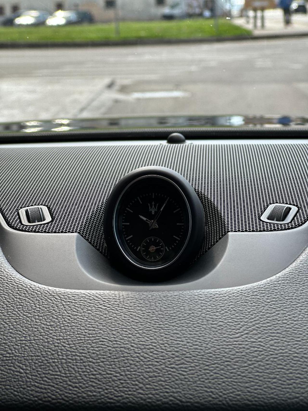 MASERATI Levante V6 Diesel 250cv AWD Granlusso MY20 - 27