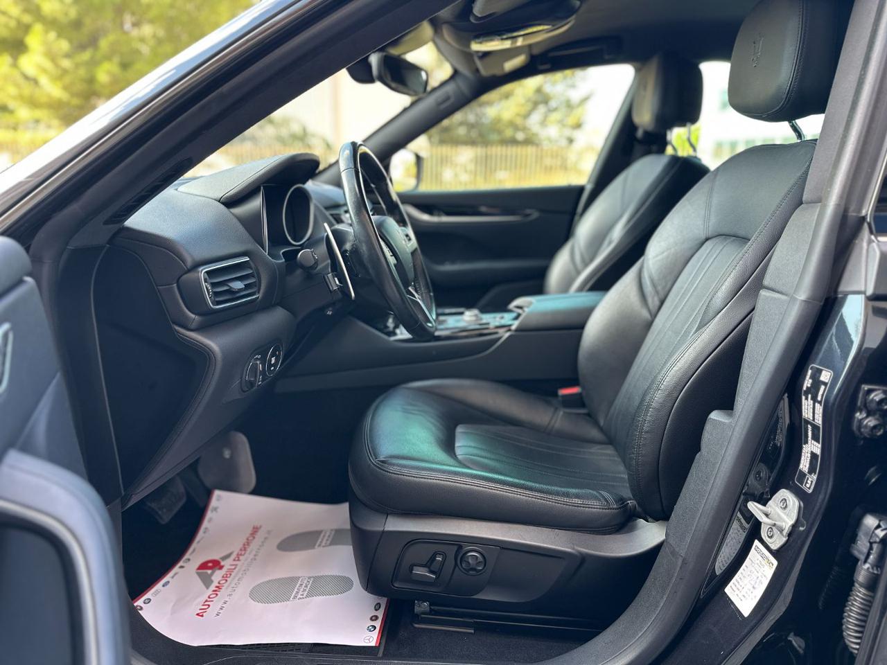 MASERATI Levante V6 Diesel 250cv AWD Granlusso MY20 - 6