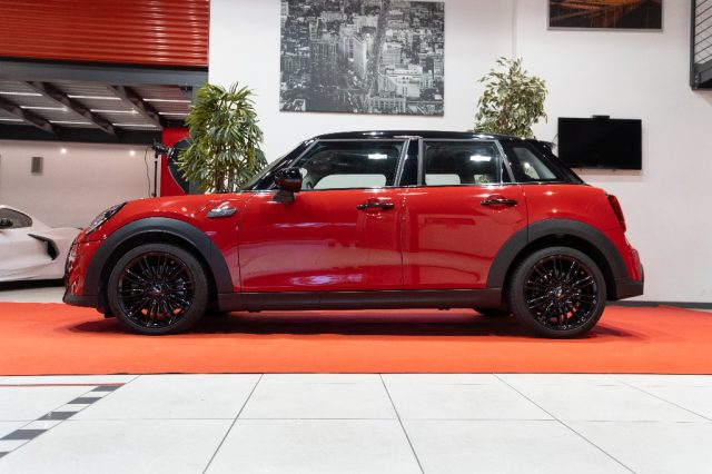 MINI Cooper S 2.0 Cooper S 178 CV  AUTOMATICA 5 porte-RED /BLACK 