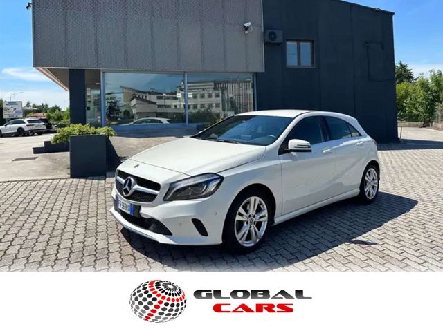 MERCEDES-BENZ A 200 d Sport Next 