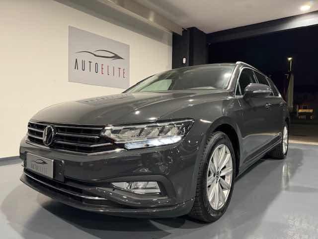 VOLKSWAGEN Passat Variant 2.0 TDI 150CV EVO DSG IVA ESPOSTA 