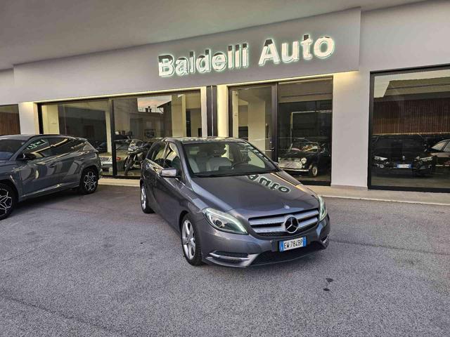 MERCEDES-BENZ B 180 CDI Executive 