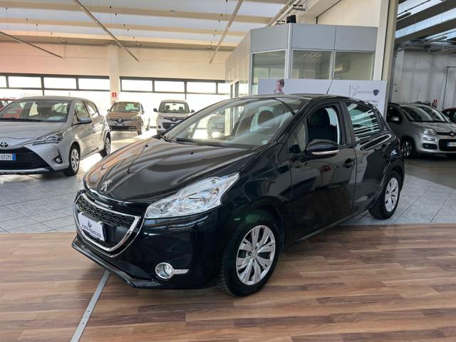 PEUGEOT 208 1.4 8V HDi 68CV 5p. Active-CRUISE, FENDI, DISPL 7 