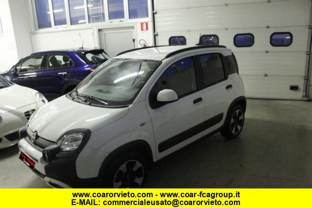 FIAT Panda 1.0 FireFly S&S Hybrid Cross Usato