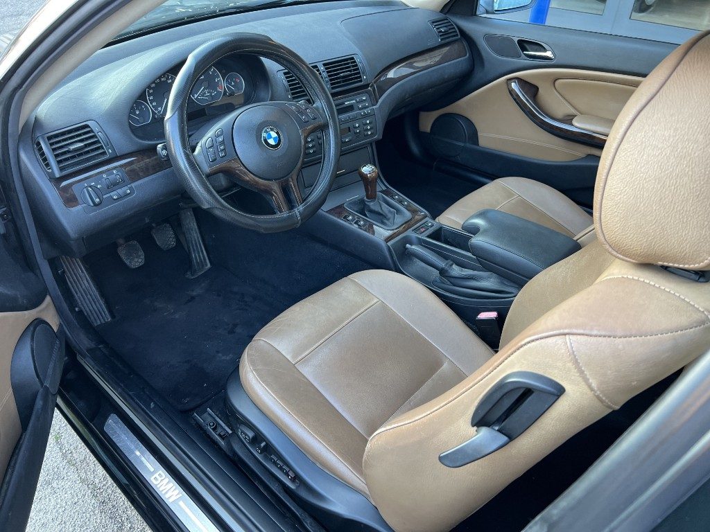 Foto BMW 330 Ci cat YOUNGTIMER MANUALE TETTO APRIBILE usato Bologna