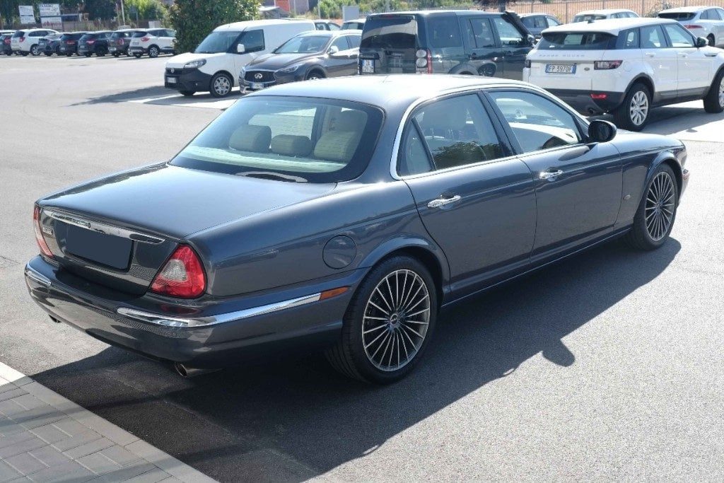 JAGUAR XJ 2.7 D V6 cat Executive - 5