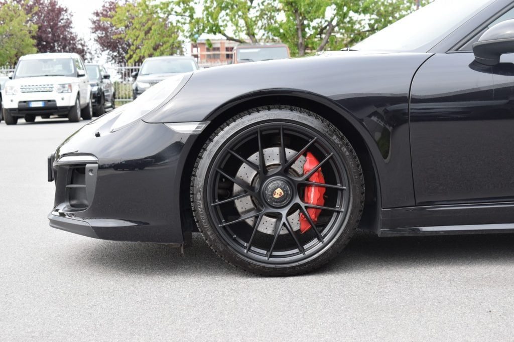 PORSCHE 911 3.0 Carrera TARGA 4 GTS Coupé - 2