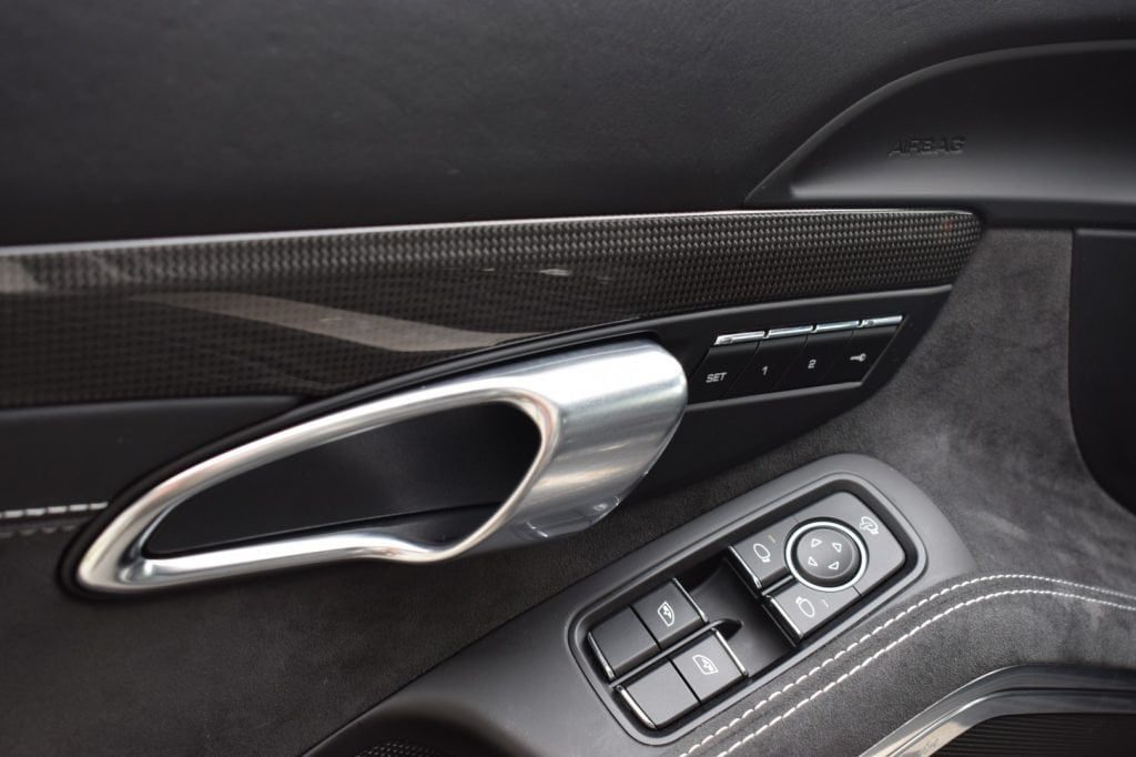 PORSCHE 911 3.0 Carrera TARGA 4 GTS Coupé - 14