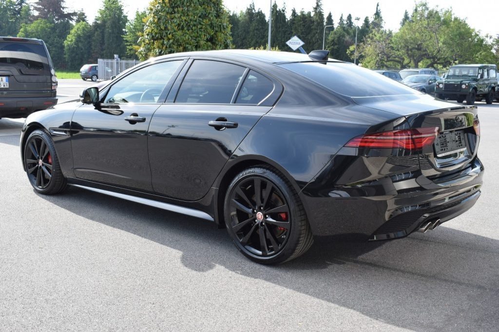 JAGUAR XE JAGUAR XE AWD Limited Edition 204 PS Auto - 5