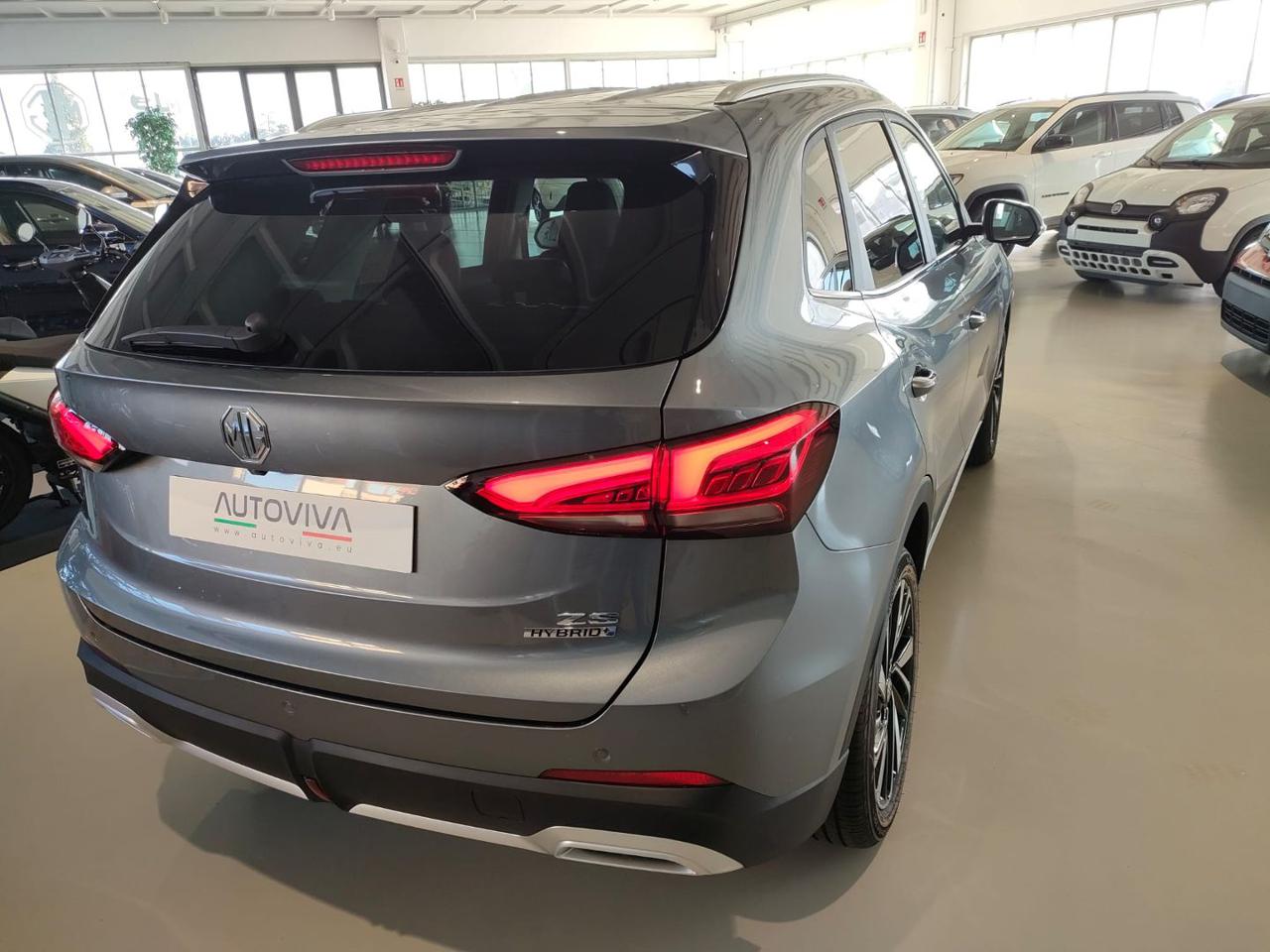 MG ZS Hybrid+ Luxury - 4