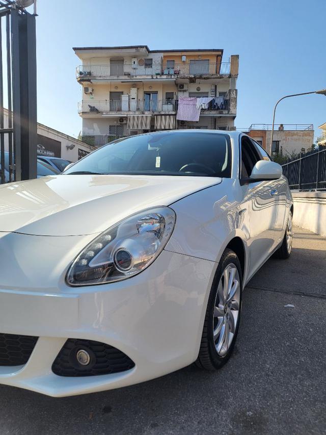 ALFA ROMEO Giulietta 1.6 JTDm-2 105 CV Distinctive 