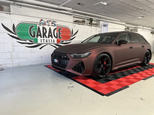 AUDI RS6 OCCASIONE - COLORE UNICO REALIZZATO DA NOI 