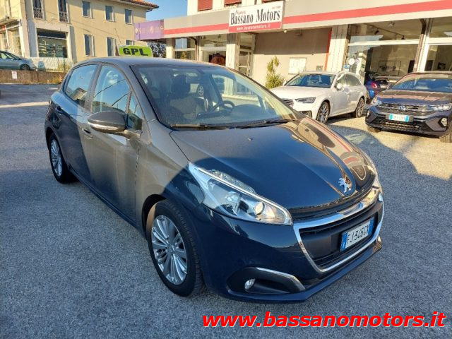 PEUGEOT 208 PureTech 82 5p. GPL Active NEOPATENTATI 