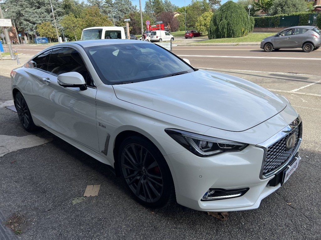 Foto INFINITI Q60 3.0 Turbo 405 CV CA AWD S Sport Tech COME NUOVA usato Bologna