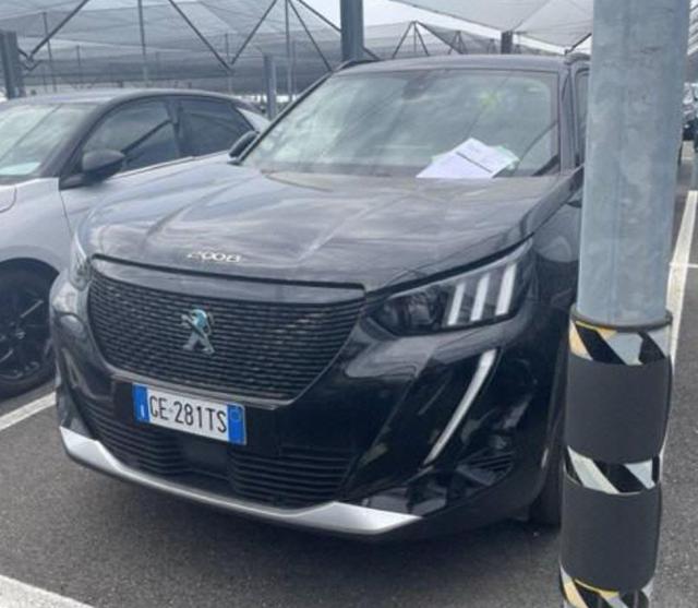 PEUGEOT 2008 motore elettrico 136 CV GT Line 