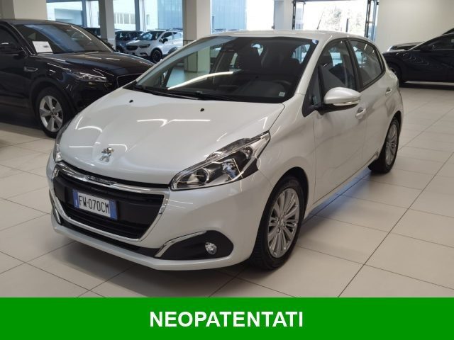 PEUGEOT 208 PureTech 82 5 porte Active *NEOPATENTATI* 