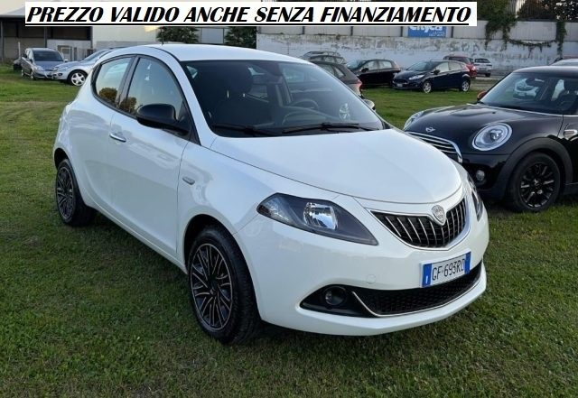 LANCIA Ypsilon 1.0 FireFly 5 porte S&S Hybrid Ecochic Gold 