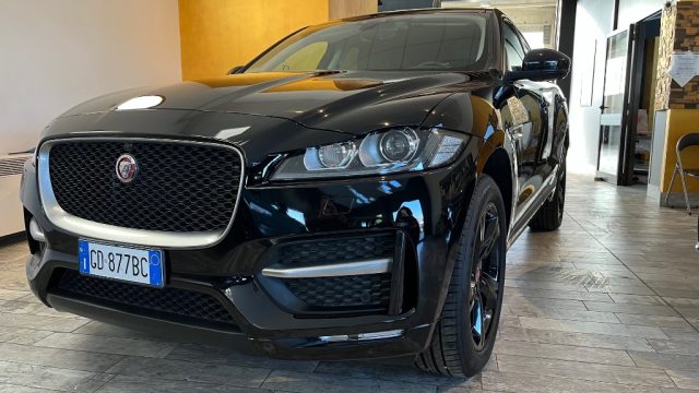 JAGUAR F-Pace 2.0 D 180 CV AWD aut. R-Sport-iva esp. compresa 