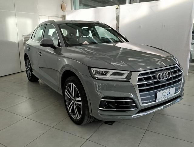 AUDI Q5 40 TDI  quattro S tronic 