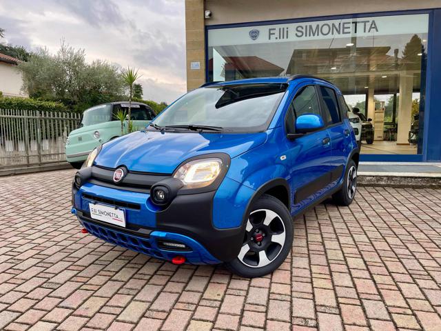 FIAT Panda Cross Blu metallizzato