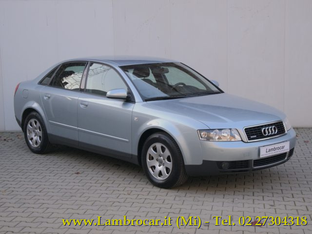 AUDI A4 Grigio metallizzato