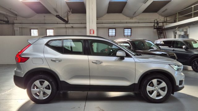 VOLVO XC40 T4 AWD Geartronic 190CV- NAVY -CAMBIO AUTOM. -4X4- 