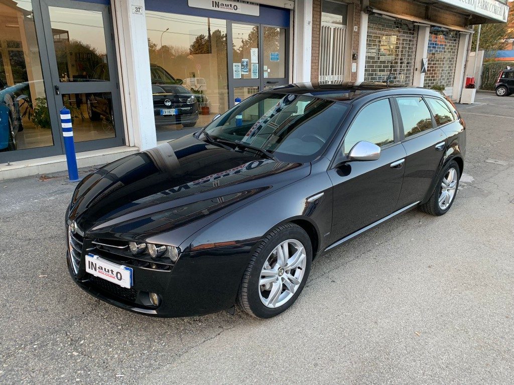 Foto ALFA ROMEO 159 2.0 JTDm 136 CV Sportwagon Super SOLO 102.000KM usato Bologna