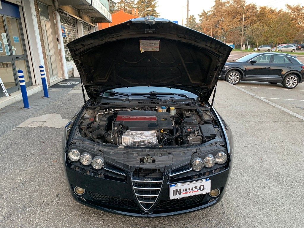 Foto ALFA ROMEO 159 2.0 JTDm 136 CV Sportwagon Super SOLO 102.000KM usato Bologna