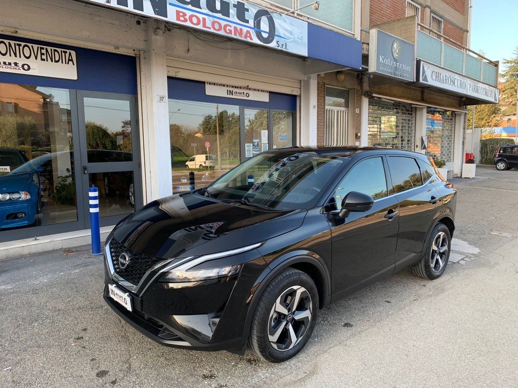 Foto NISSAN Qashqai MHEV 140 CV N-Connecta NUOVA 2400 KM !!! usato Bologna