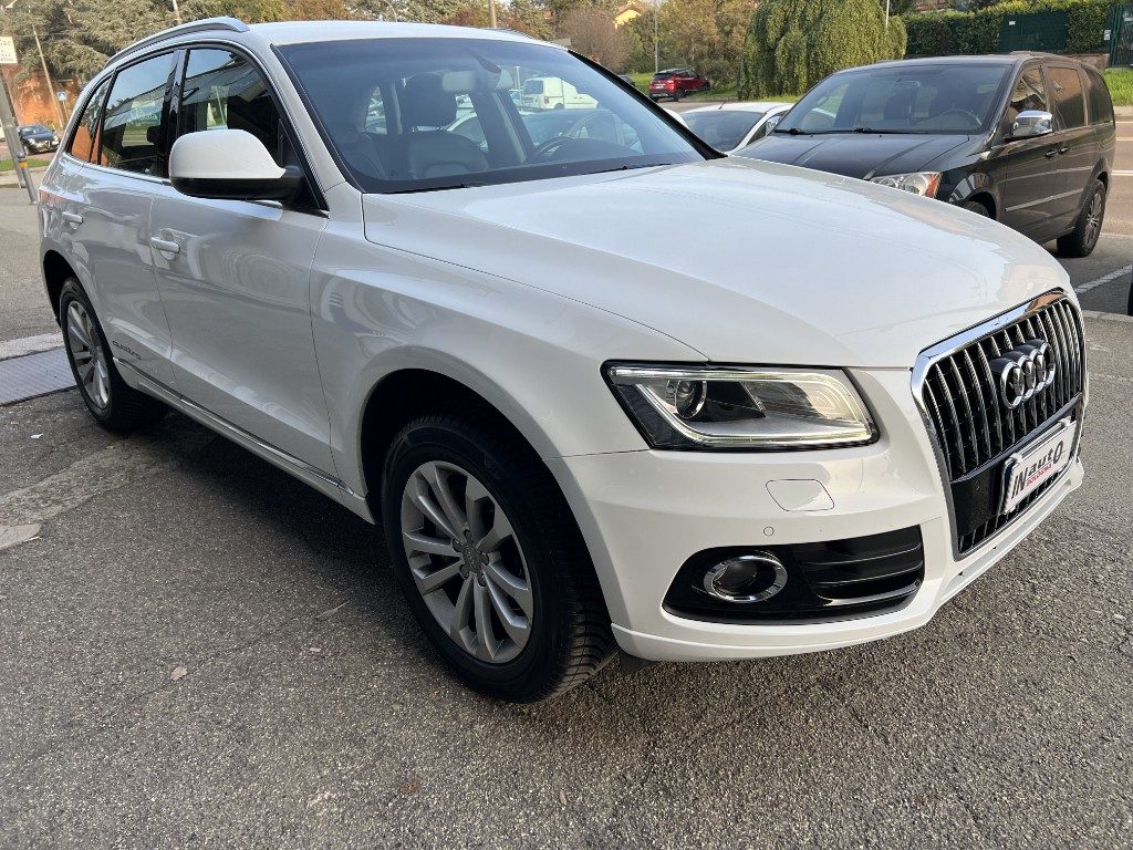 Foto AUDI Q5 2.0 TDI 190 CV clean diesel quattro S tronic Busin usato Bologna