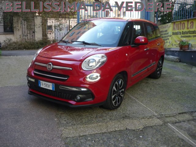 FIAT 500L Rosso pastello