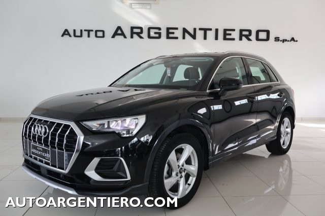 AUDI Q3 35 TDI S tronic Business Advanced 