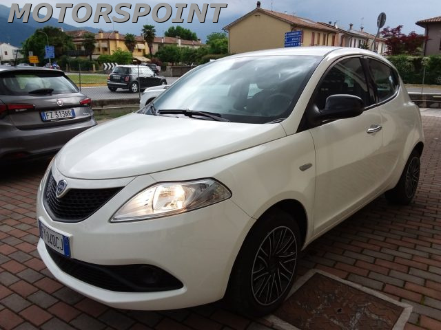 LANCIA Ypsilon 1.2 69 CV 5 porte S&S Gold 