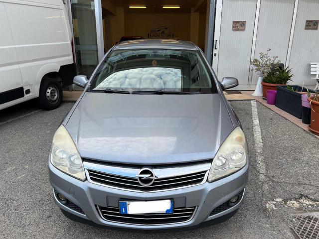 OPEL Astra 1.6 16V VVT 5 porte Enjoy 