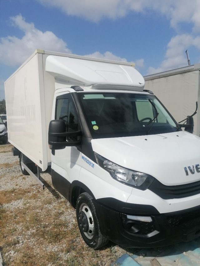 IVECO  Bianco pastello