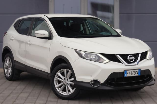 NISSAN Qashqai 1.2 B 