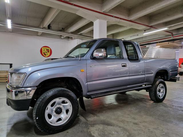 TOYOTA Hilux 2.4 TD 4WD 2/4 Extra Cab  GANCIO TRAINO + 4 POSTI 