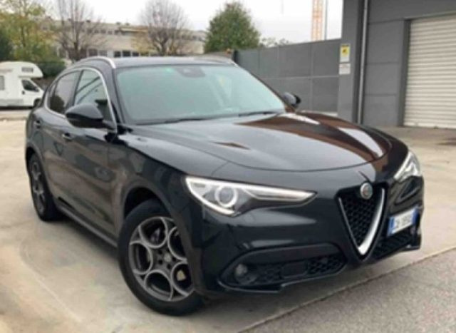 ALFA ROMEO Stelvio 2.2 Turbodiesel 160 CV AT8 RWD Sport-Tech 