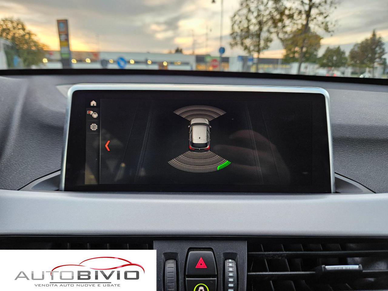 BMW X1 sDrive18d Business Advantage automatic - 28