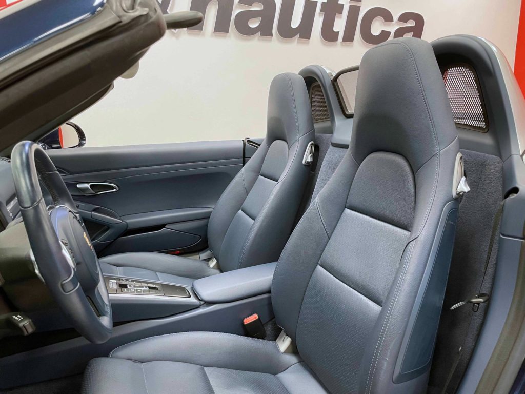 PORSCHE Boxster 2.7 PDK - 18