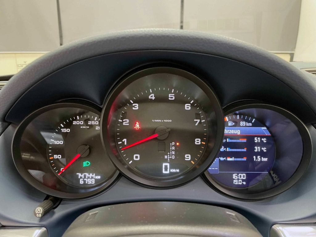 PORSCHE Boxster 2.7 PDK - 20