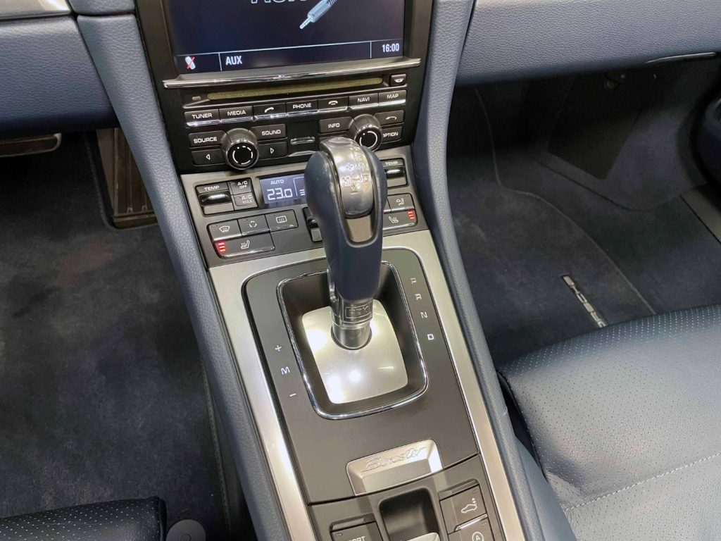 PORSCHE Boxster 2.7 PDK - 27