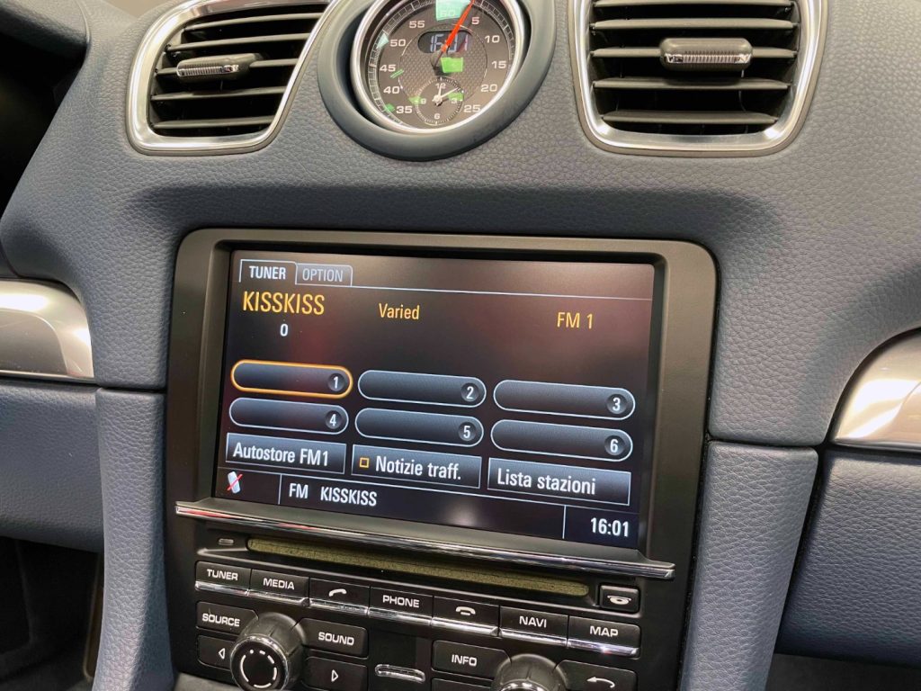 PORSCHE Boxster 2.7 PDK - 67