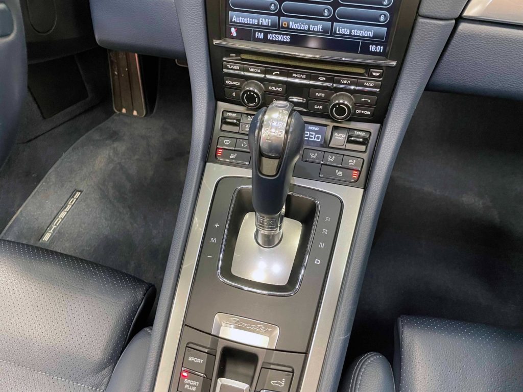 PORSCHE Boxster 2.7 PDK - 68