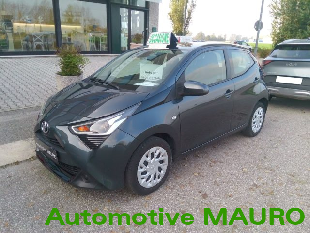 TOYOTA Aygo Connect 1.0 VVT-i 72 CV  x-play -NEOPATENTATI 