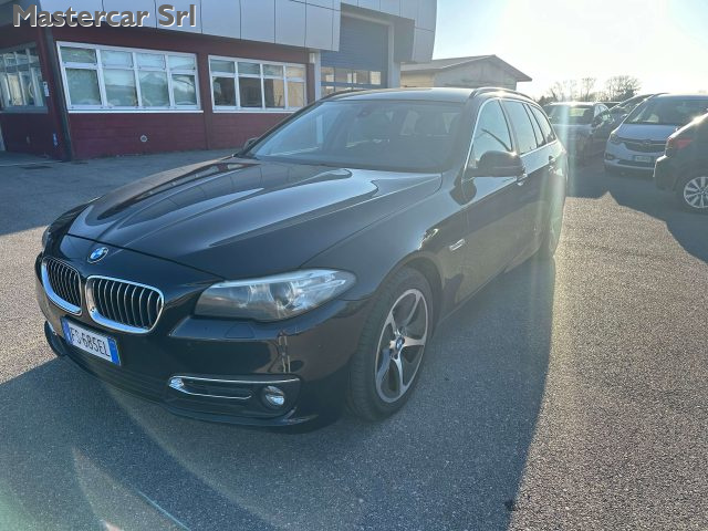 BMW 520 520d Touring xdrive Luxury 190cv FS685EL 