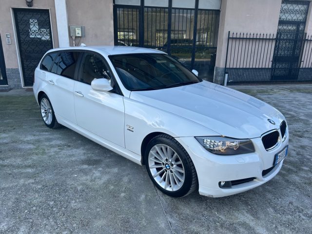 BMW 320 Bianco metallizzato