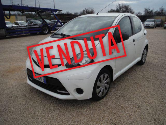 TOYOTA Aygo 1.0 12V VVT-i 5 porte Active Connect 